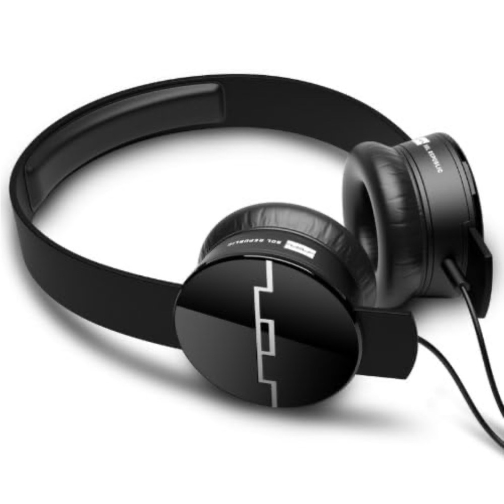 SOL REPUBLIC Tracks Headphones